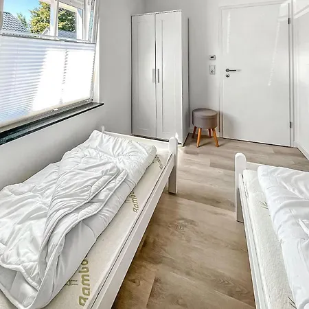 Ferienhaus Fuhlendorf Dom wakacyjny *